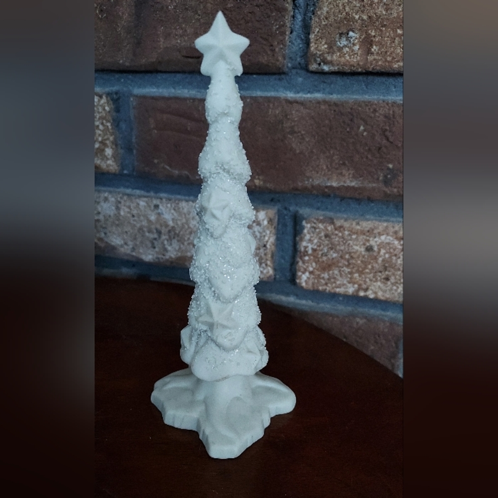 Dept 56 Snowbabies Christmas Starry Pine 6.5” Tree Figurine Glitter Holiday